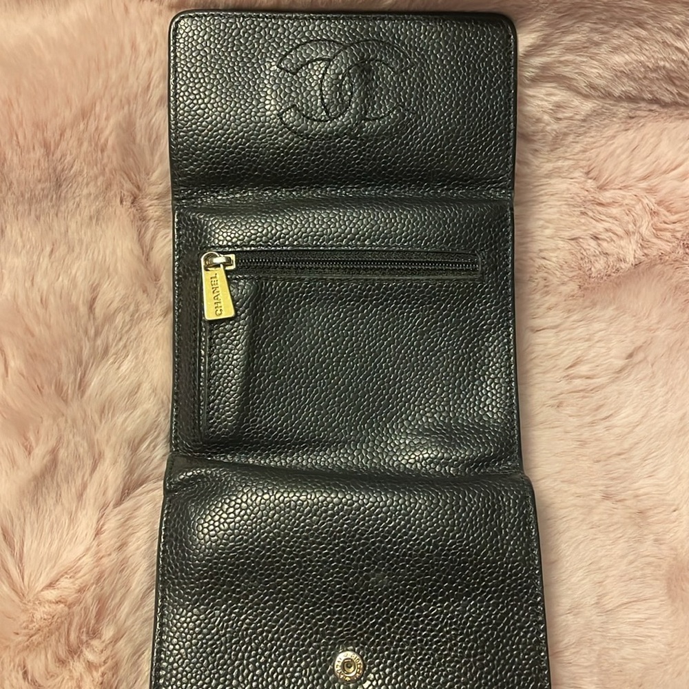 Black caviar compact Chanel wallet - Picture 4 of 8